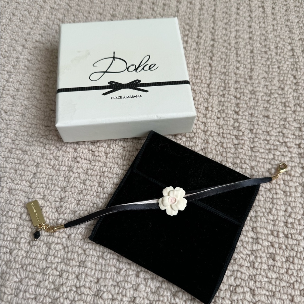 New Dolce Gabbana camellia flower bracelet